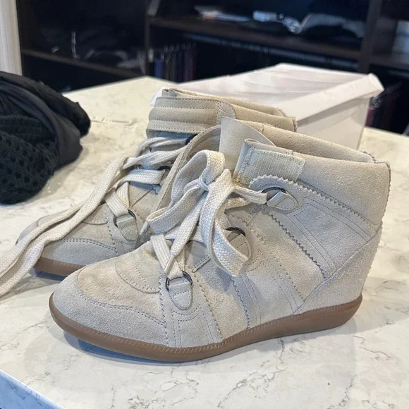 Isabel Marant Cream Suede High-Top Sneakers - Picture 1 of 7